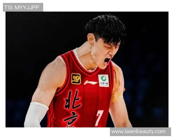 胡金秋的篮球之路：从青涩新星到CBA顶尖球员的成长历程